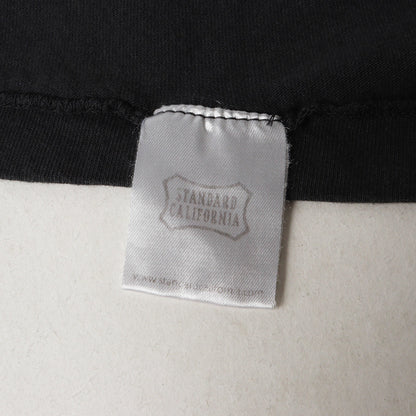 26SS グラフィックロゴ ロングスリーブ Tシャツ (SD US Cotton Pocket Logo Long Sleeve T)