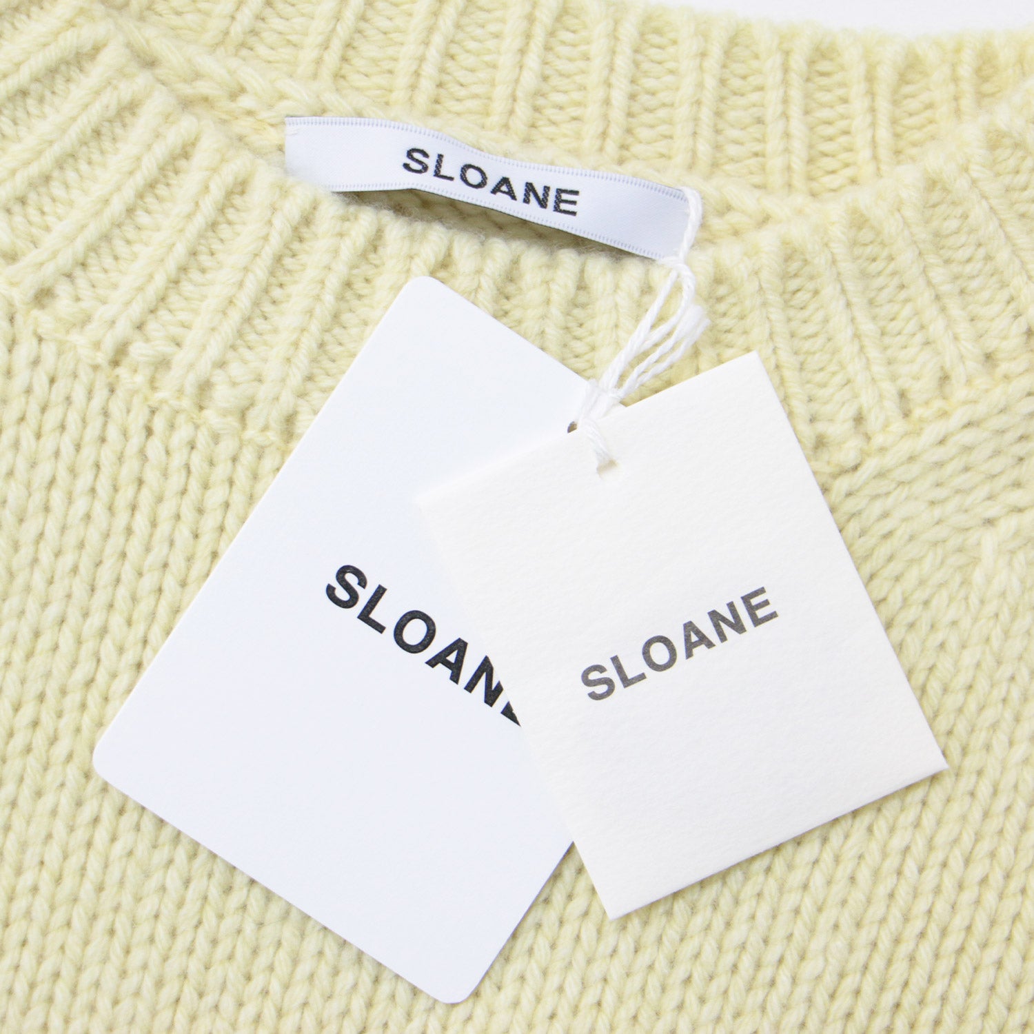 SLOANE (スローン) ニット セーター プルオーバー クルーネック 長袖 ローゲージ ベーシック シンプル ウール カシミヤ 22秋冬  230210 – ブランド古着の通販・買取 | BEEGLE by Boo-Bee