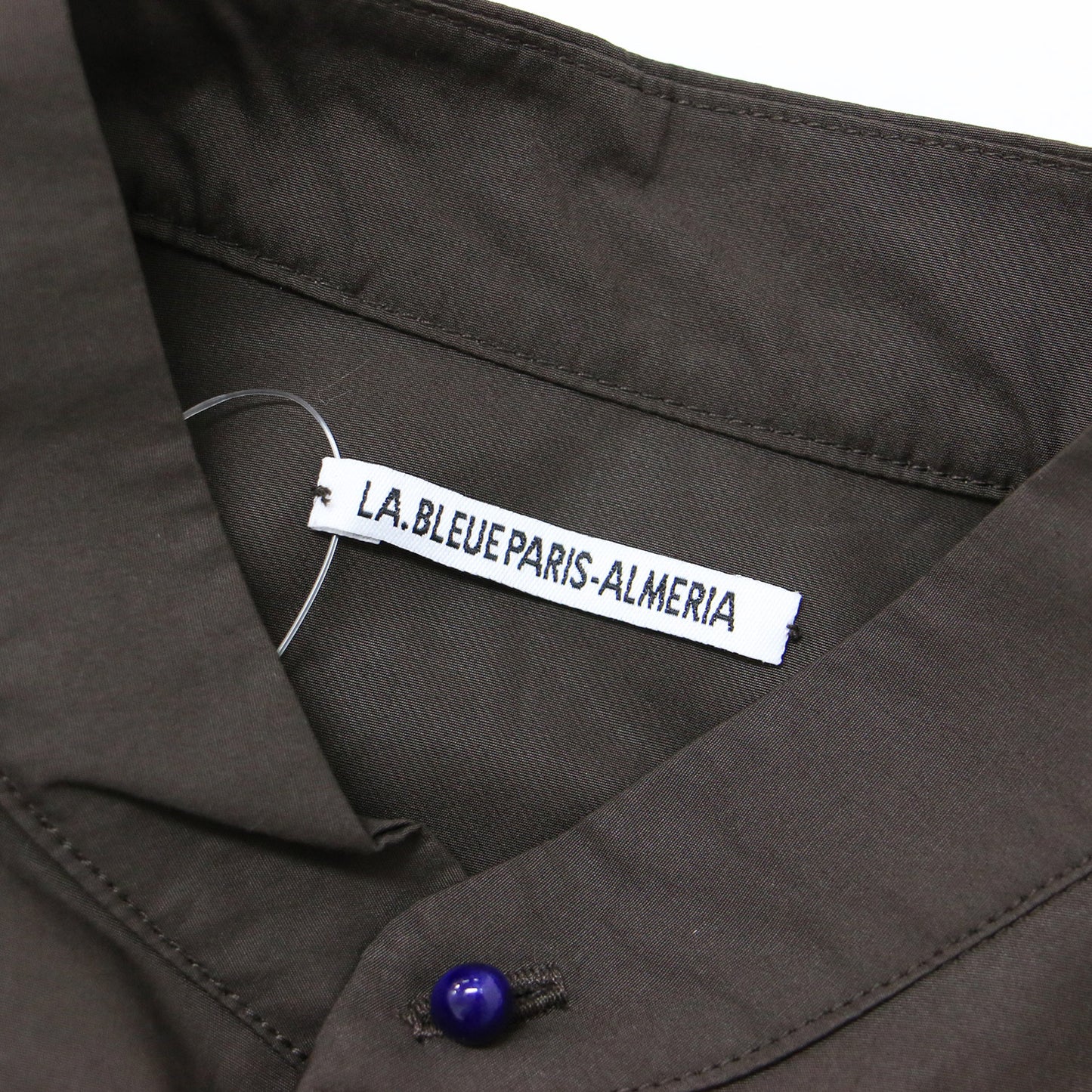 LA BLEUE PARIS ラ ブル パリス シャツ ブラウス スタンドカラー 長袖 ボタン ベーシック シンプル コットン 綿 231113