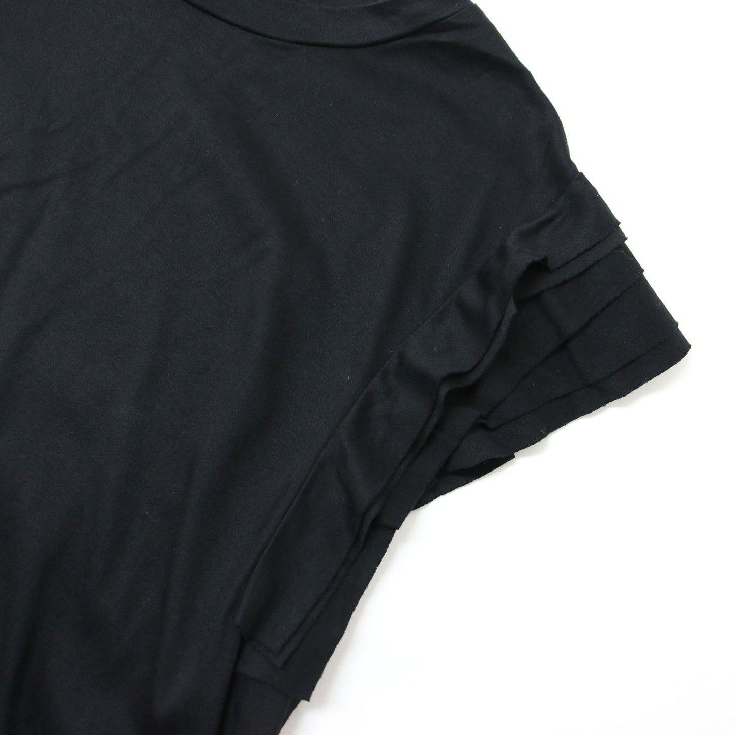 ポイントフリル クルーネック ノースリーブ カットソー / プルオーバー Tシャツ スリット コットン 240719