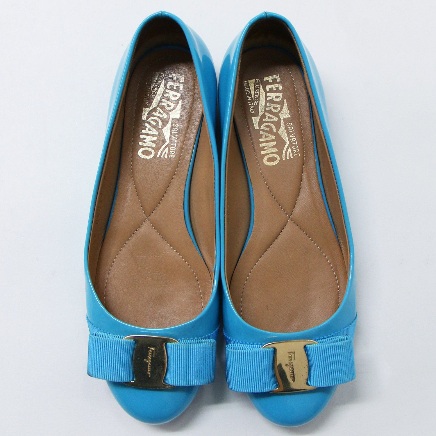 Salvatore Ferragamo 新しい フラット エスパドリーユ ヴァラリボン 