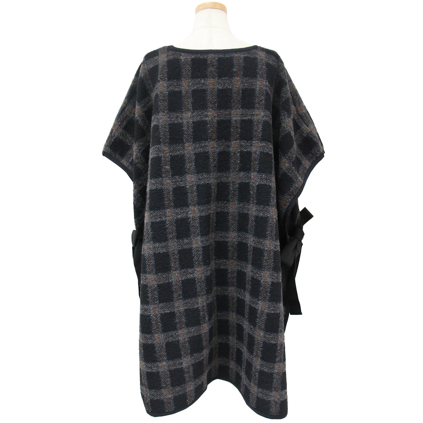 ポンチョ ニット ラウンドネック サイドリボン チェック ウールブレンド 240423