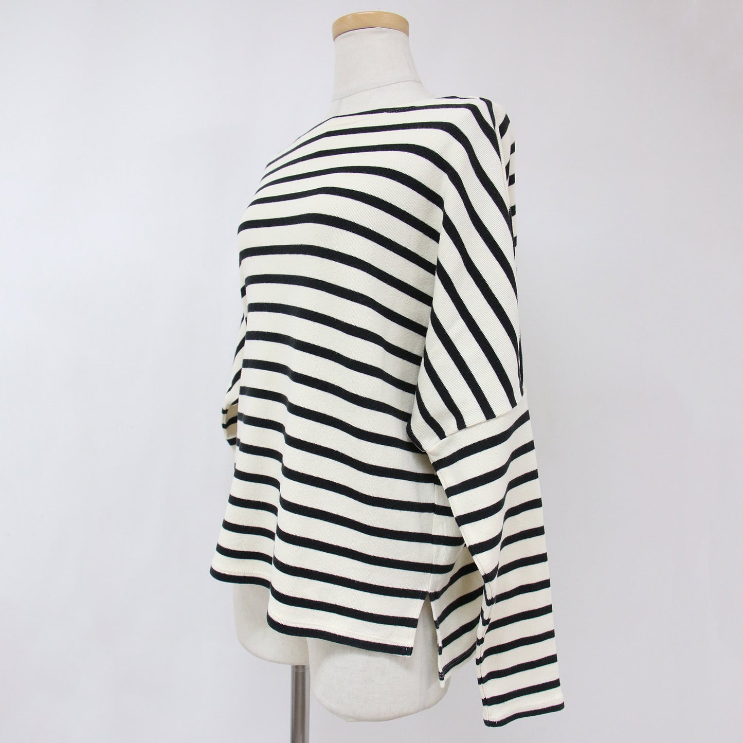 ボーダー ワイドシルエット カットソー / コットン ボートネック Tシャツ バスクシャツ 長袖 240724