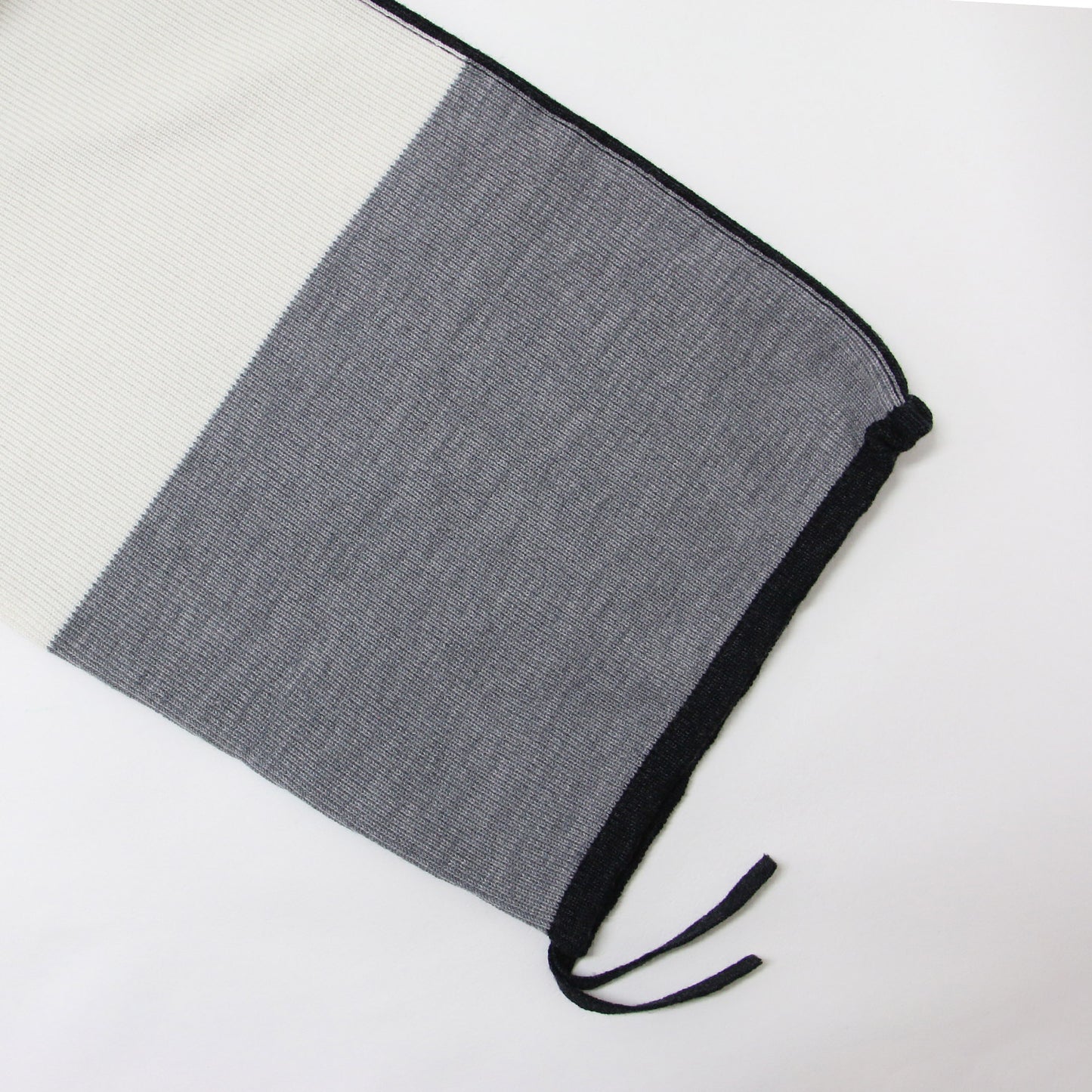 ウール ポリエステル ボートネック プルオーバー / ニット 長袖 バイカラー 配色 241008