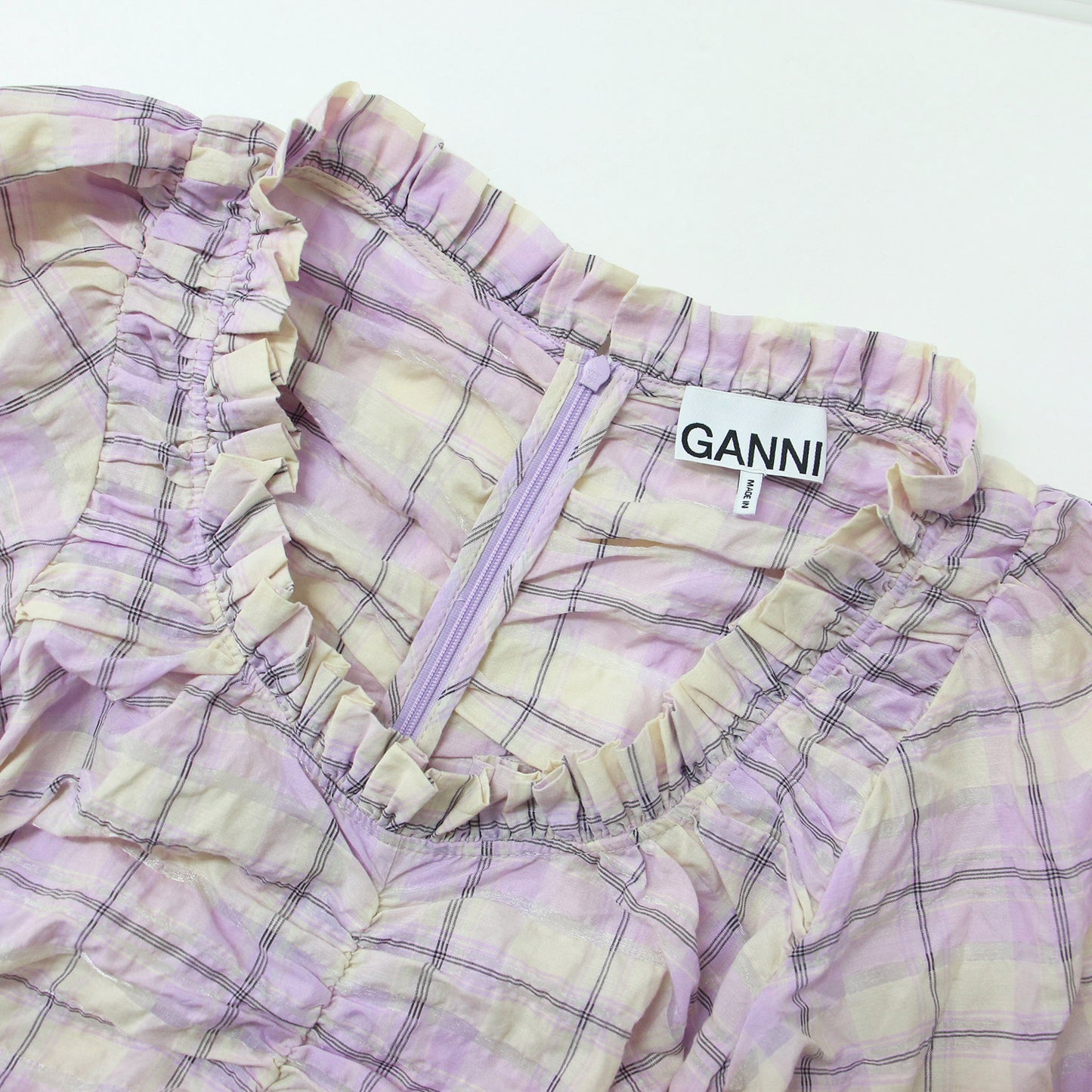 シアサッカー チェック柄 ギャザー ミニ丈 ワンピース / 半袖 パフスリーブ フリル コットン 241029