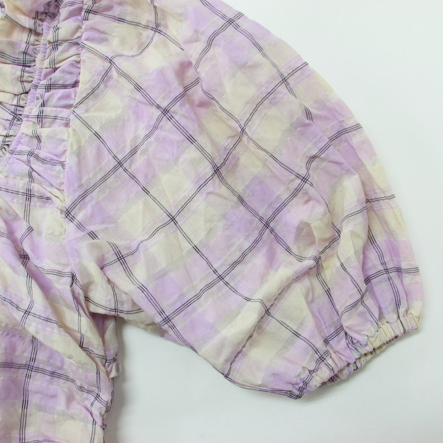 シアサッカー チェック柄 ギャザー ミニ丈 ワンピース / 半袖 パフスリーブ フリル コットン 241029