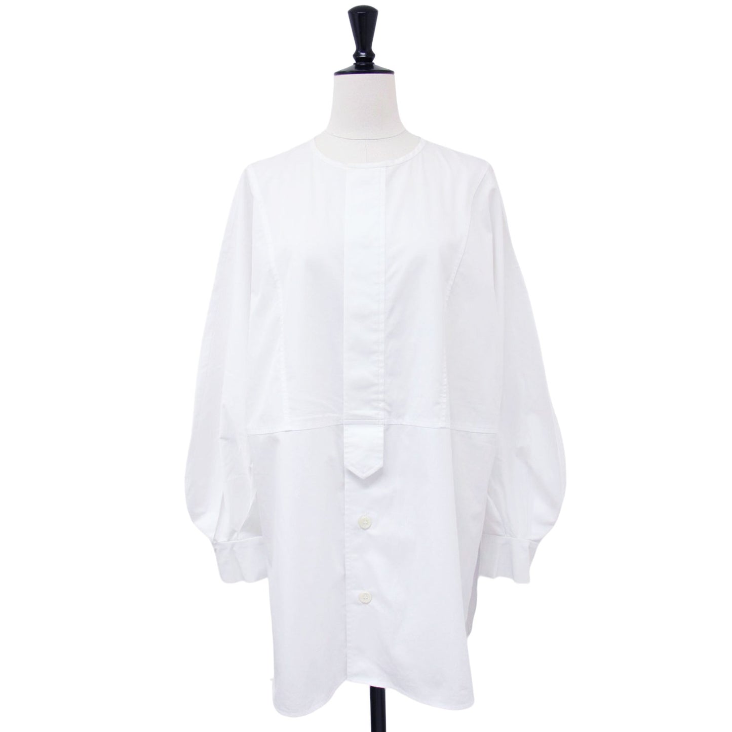 ASTRAET (アストラット) コットン ノーカラー ボリュームスリーブ  