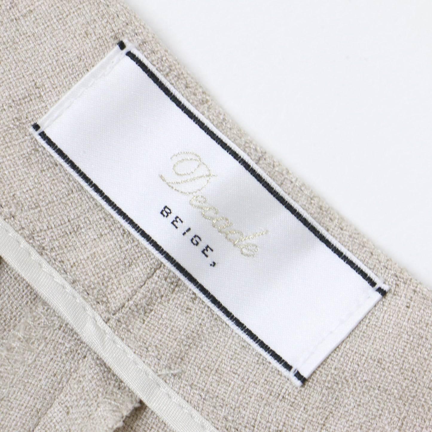 Deca de BEIGE CAROLE ワイド パンツ / センタープレス リネンライク ウォッシャブル