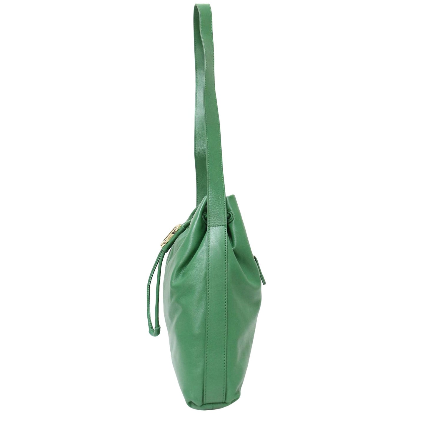 23秋冬 オーバルチャーム 巾着 バッグ L / ショルダーバッグ レザー 牛革 斜め掛け 241107