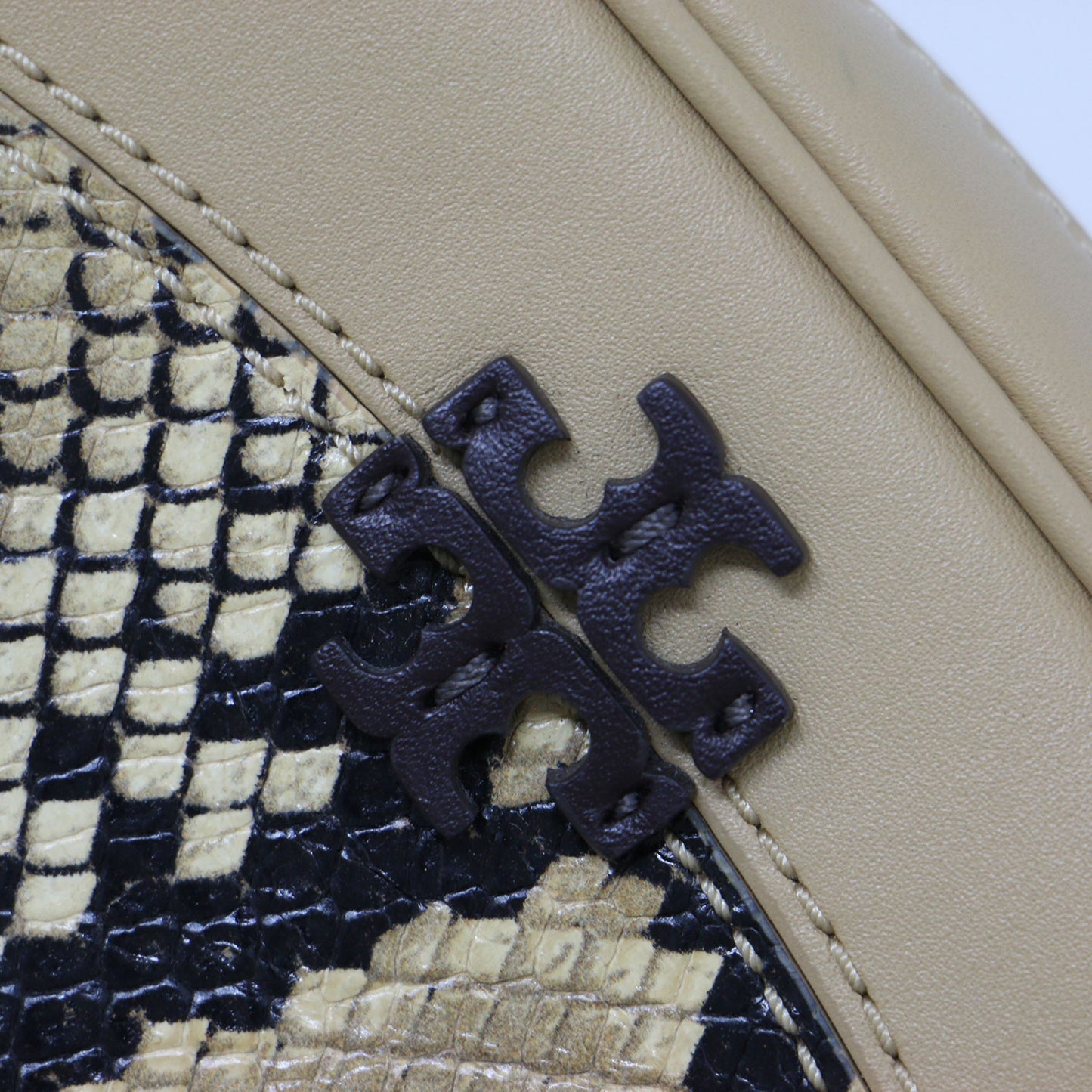 マックグロー カメラバッグ / アニマル柄 コンビ レザー ショルダーバッグ 肩掛け 斜め掛け MAGRAW