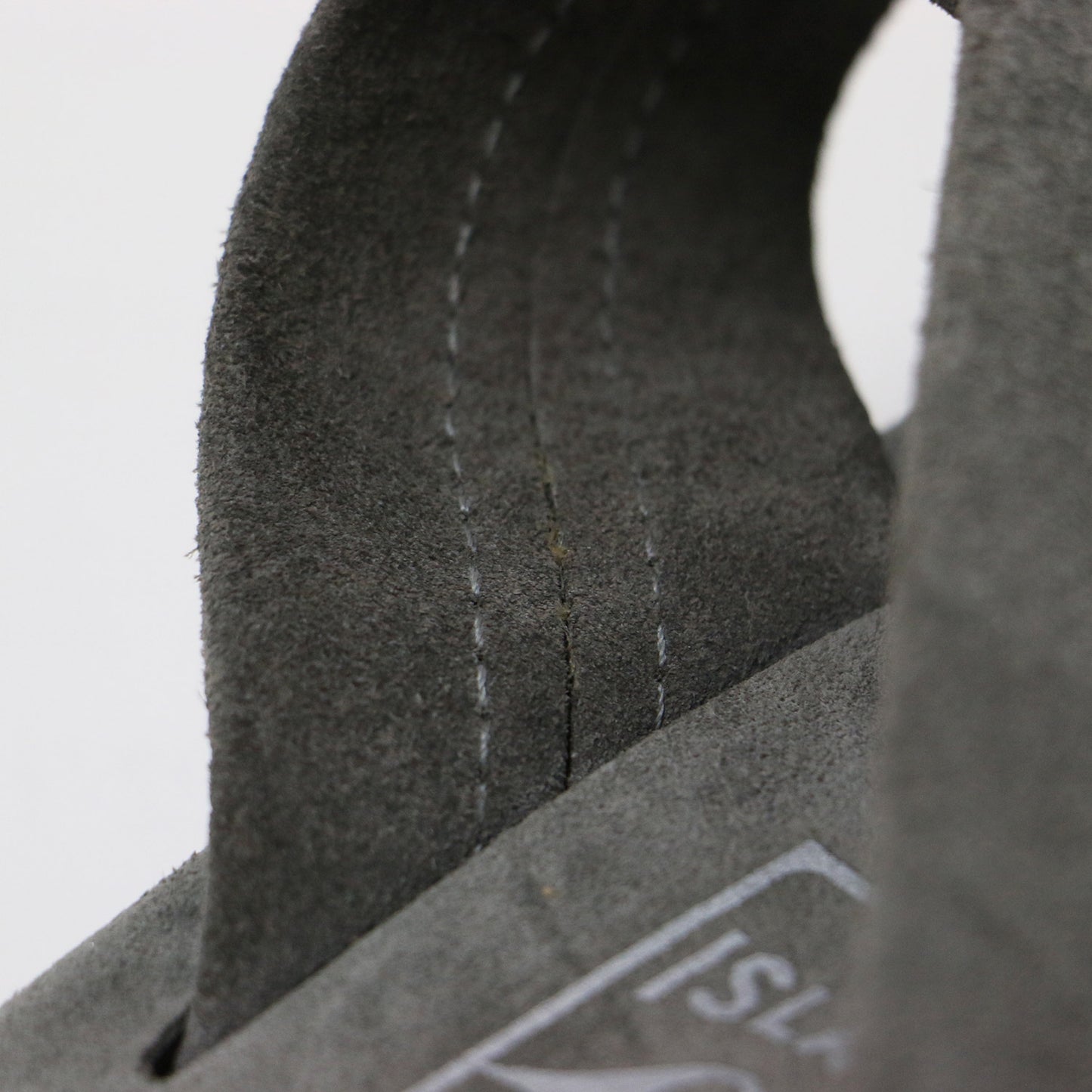 スウェード クロス ベルト サンダル / フラット ラウンドトゥ