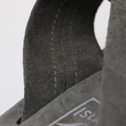 スウェード クロス ベルト サンダル / フラット ラウンドトゥ