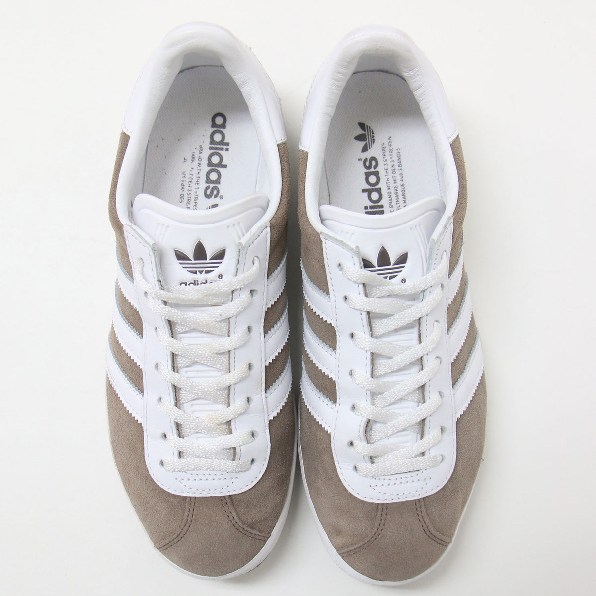 ガゼル 85 ローカット スニーカー IG6220 / スウェード レースアップ GAZELLE 85