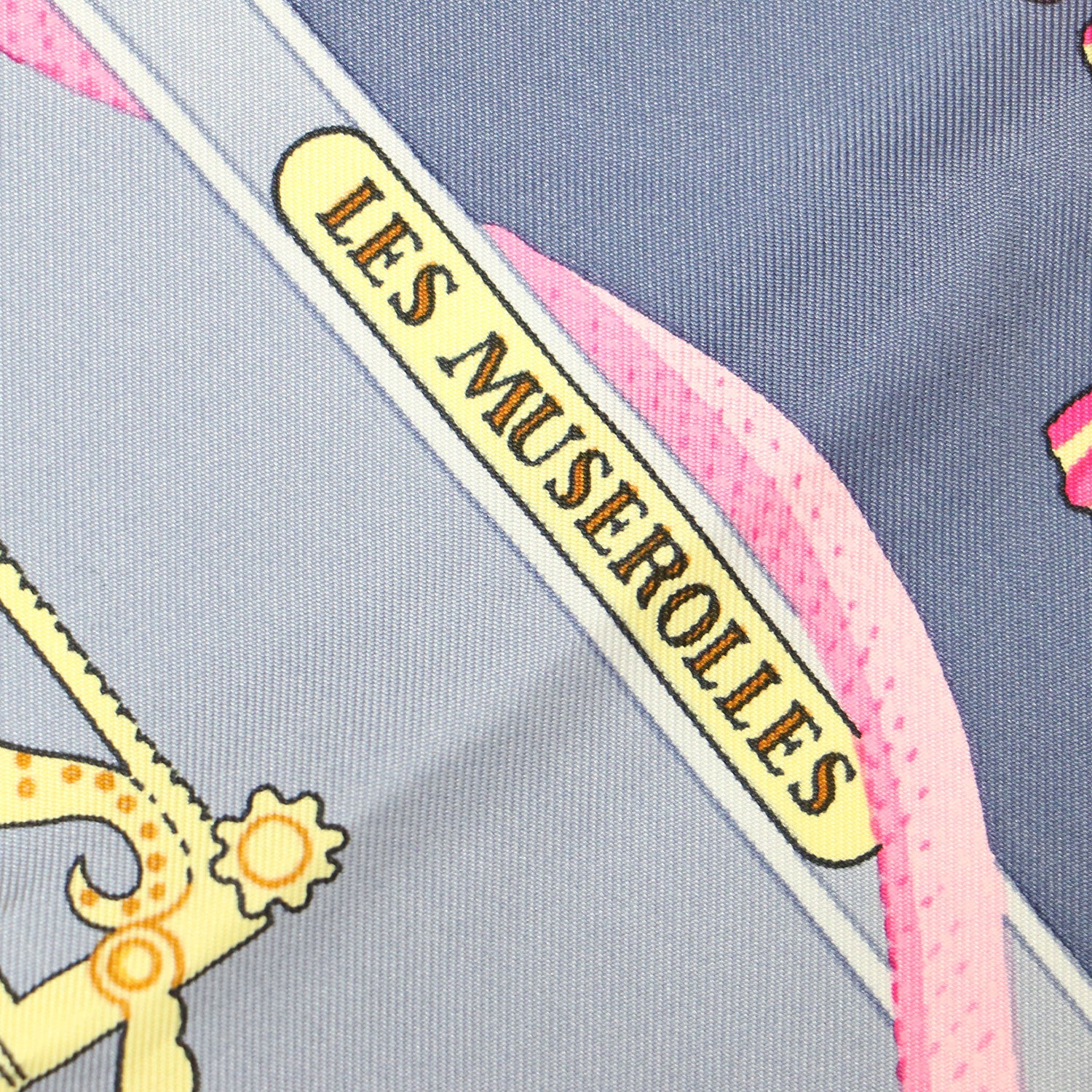 HERMES (エルメス) カレ90 シルク スカーフ / LES MUSEROLLES 鼻革  