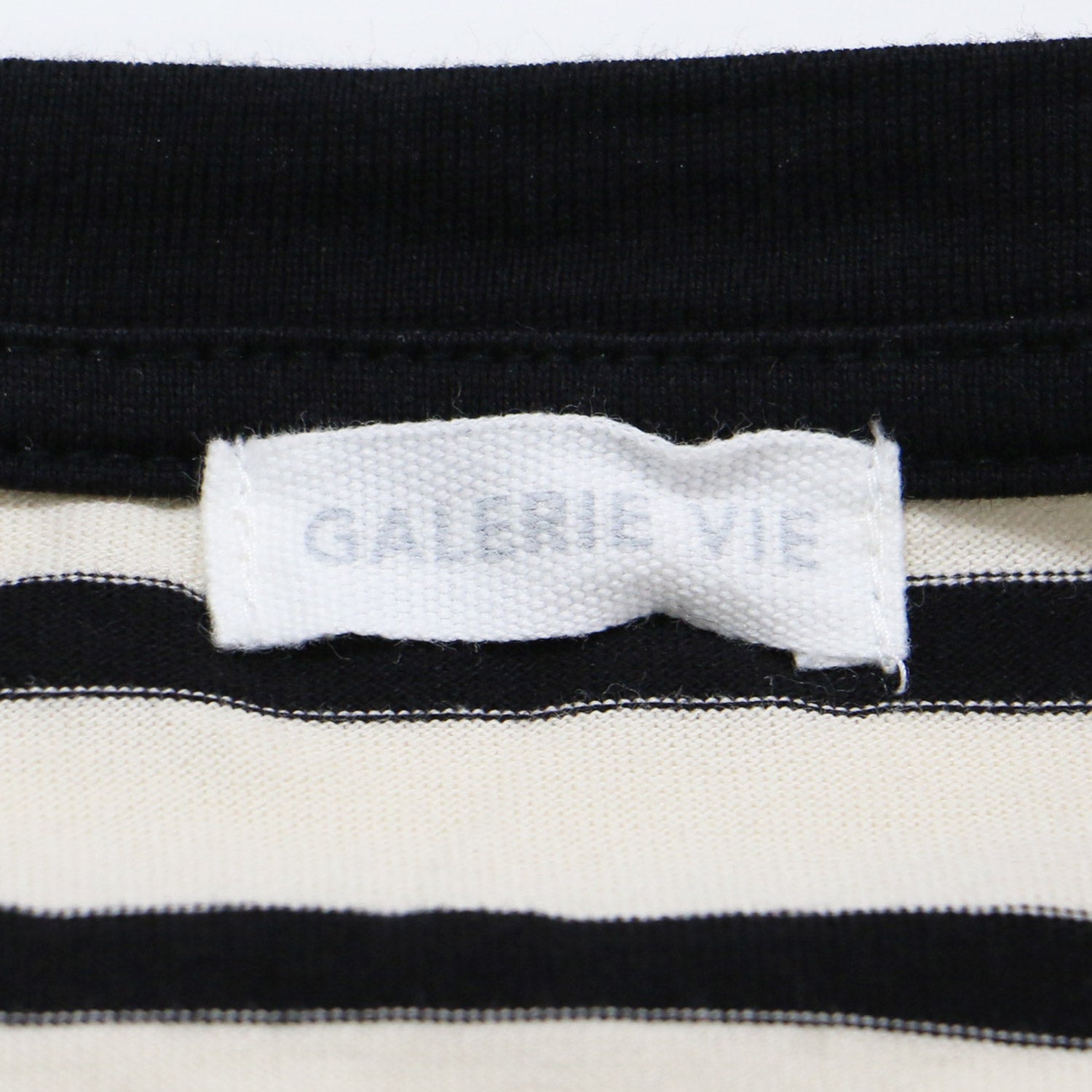 GALERIE VIE - 【美品】GALERIE VIE ギャルリー ヴィー ライトベージュ ブラック サイズ:FREE / 24春夏 ファインコットン ボーダー ビック Tシャツ / カットソー プルオーバー ボートネック 7分袖 ポケット / トップス / 日本製【レディース】【中古】 GALERIE VIE (ギャルリー ヴィー) 24春夏 ファインコットン ボーダー