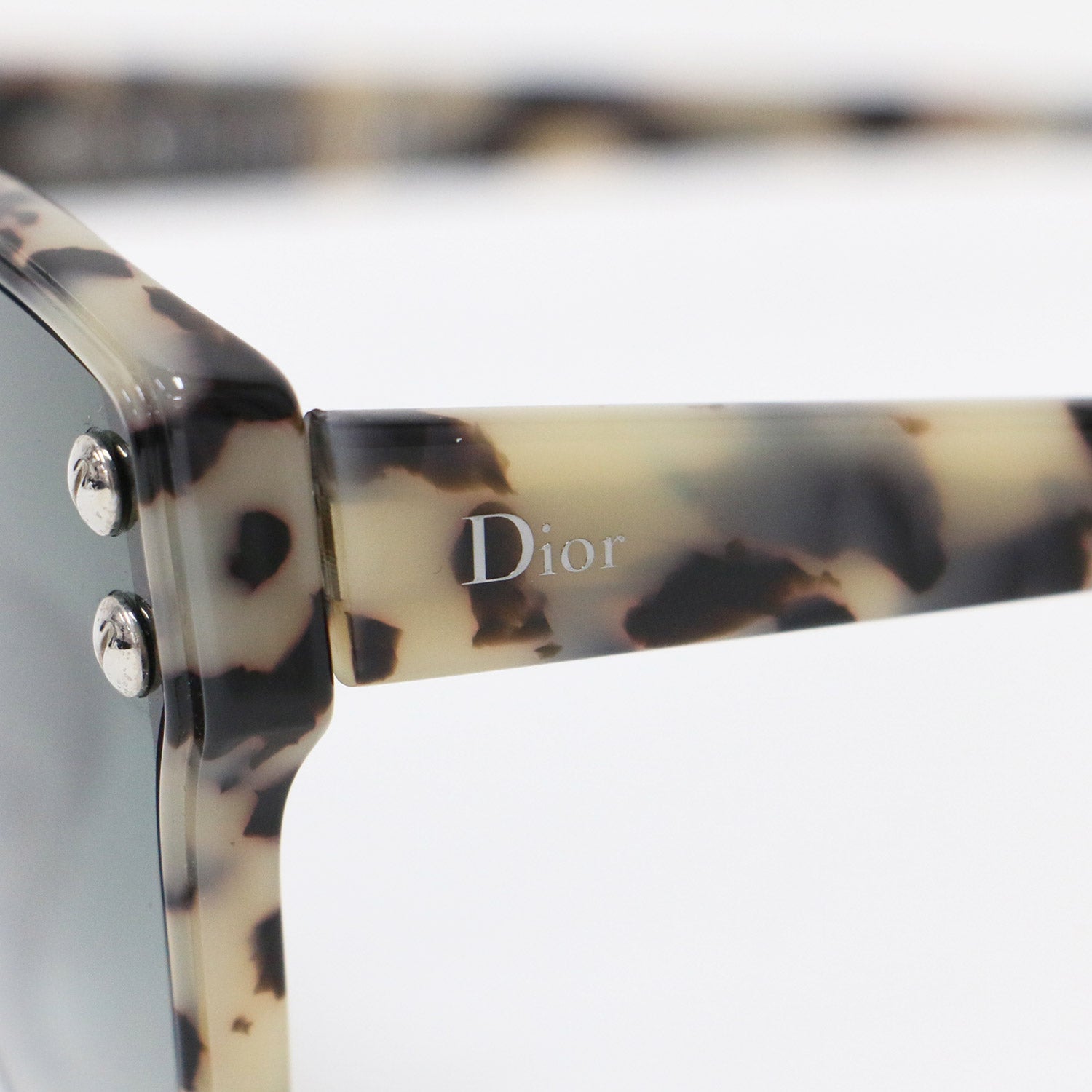 Christian Dior (クリスチャンディオール) スタッズ付 サングラス