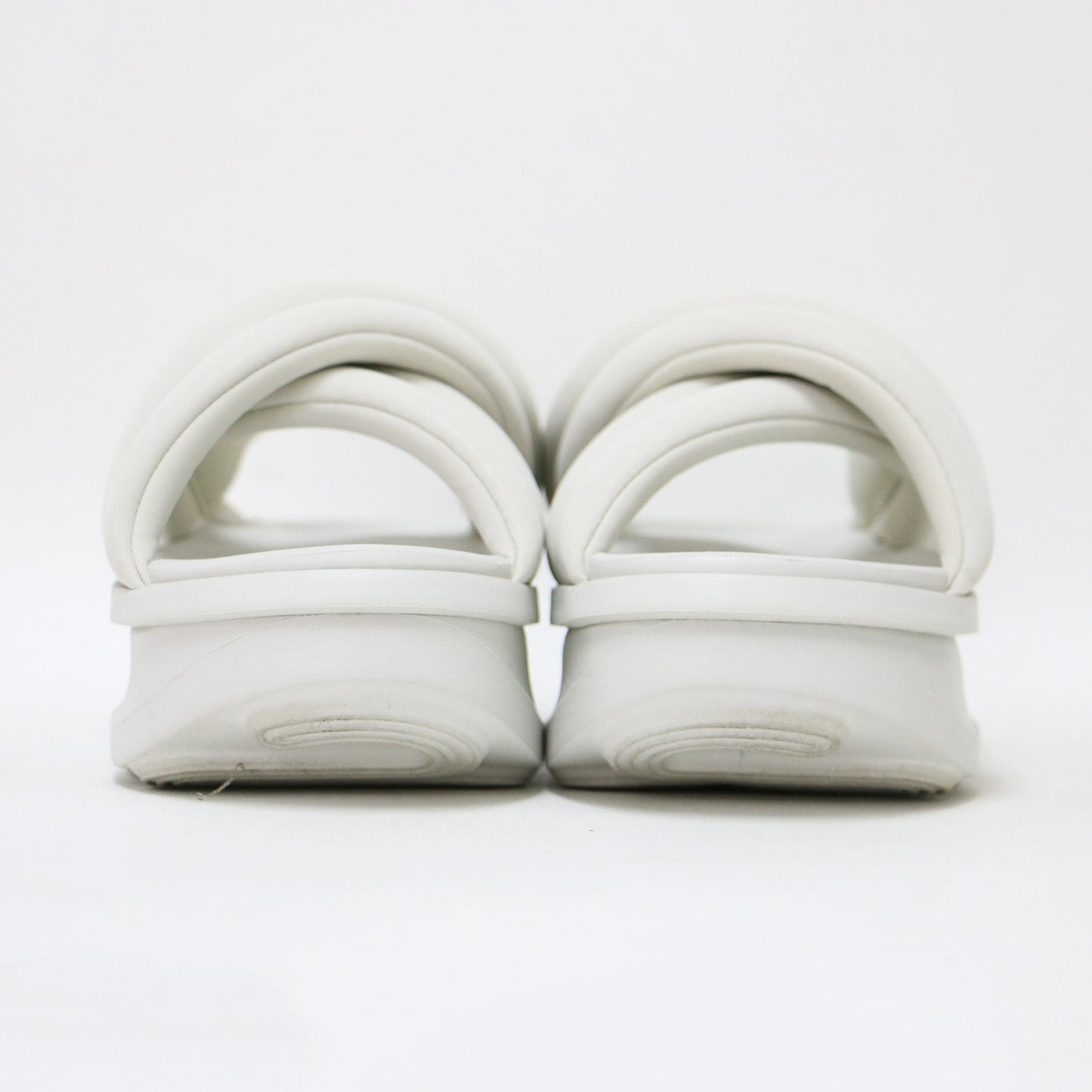 W AIR MAX ISLA SANDAL FJ5929-001 / エアマックス アイラ ボリュームソール クロスベルト サンダル