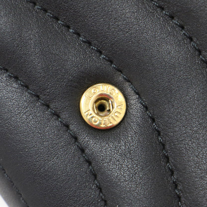 ニューウェーブ ロング ウォレット M63298 / 二つ折り 長財布 ストラップ ロゴ キルティング レザー