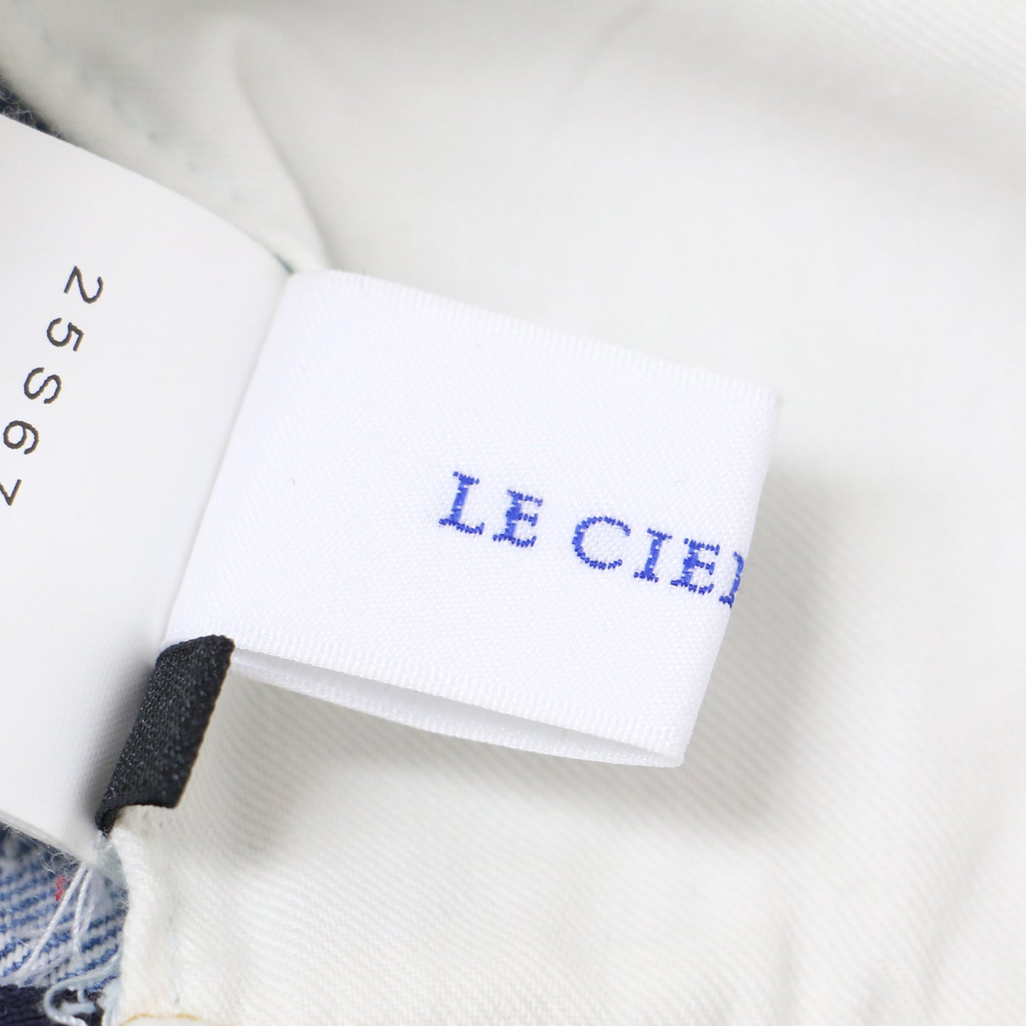 パーファレイテッド デニム スカート / Perforated Denim Skirt ロング丈 ハイウエスト ダイヤ柄 スリット コットン