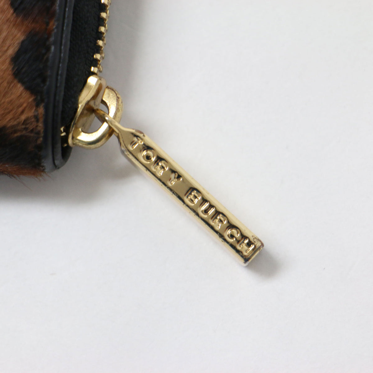 TORY BURCH (トリーバーチ) レオパード ラウンドジップ ロング 