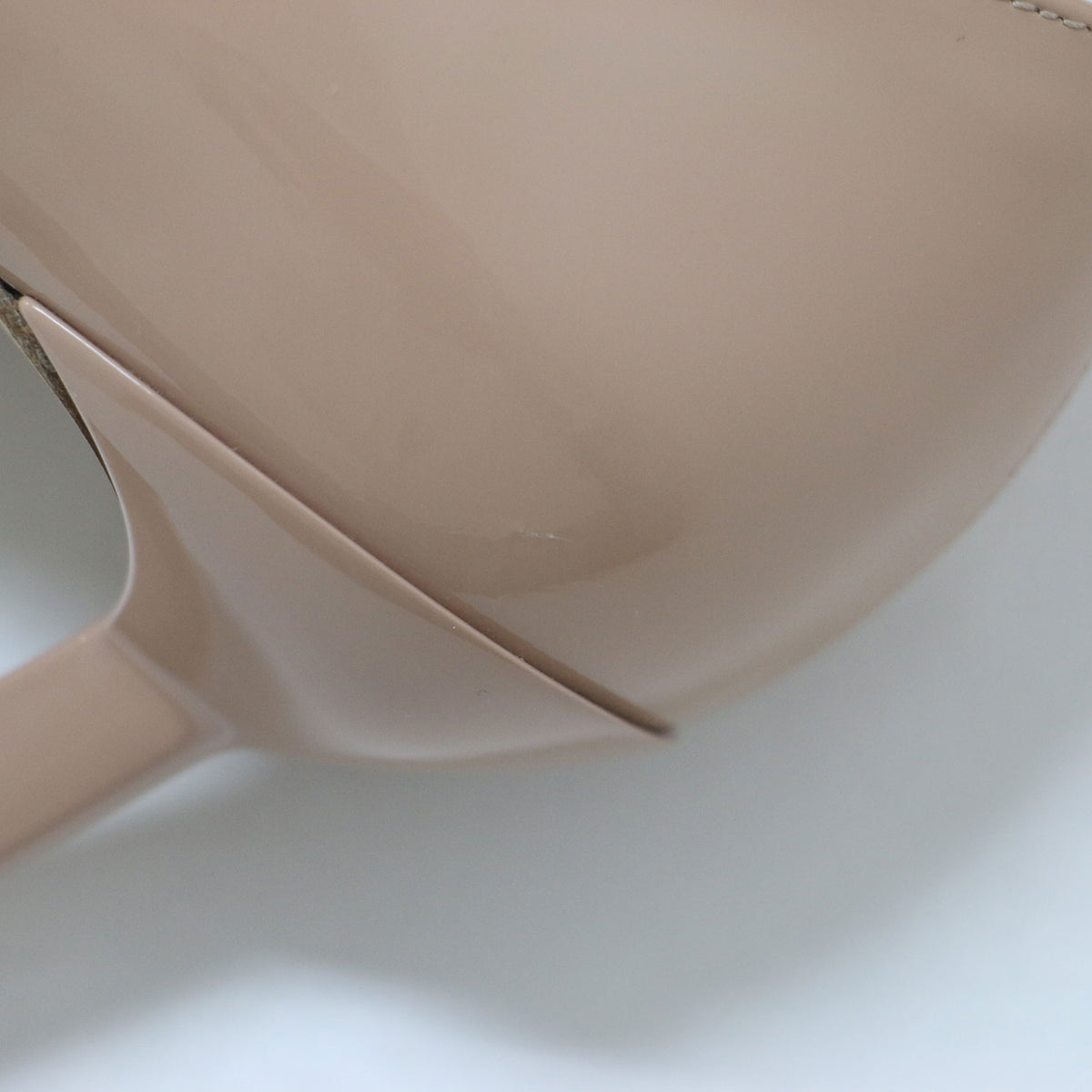 エナメル レザー ハイヒール パンプス / ポインテッドトゥ パテント リボン KATRIN
