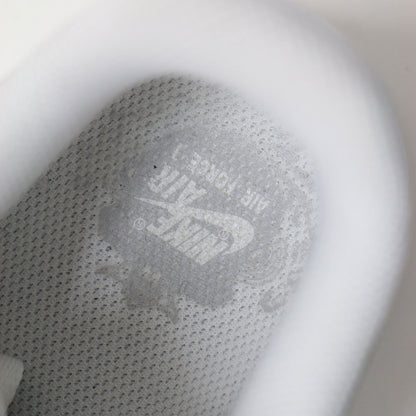 WMNS AIR FORCE 1 '07 DD8959-100 / エアフォース1 ローカット レースアップ スニーカー