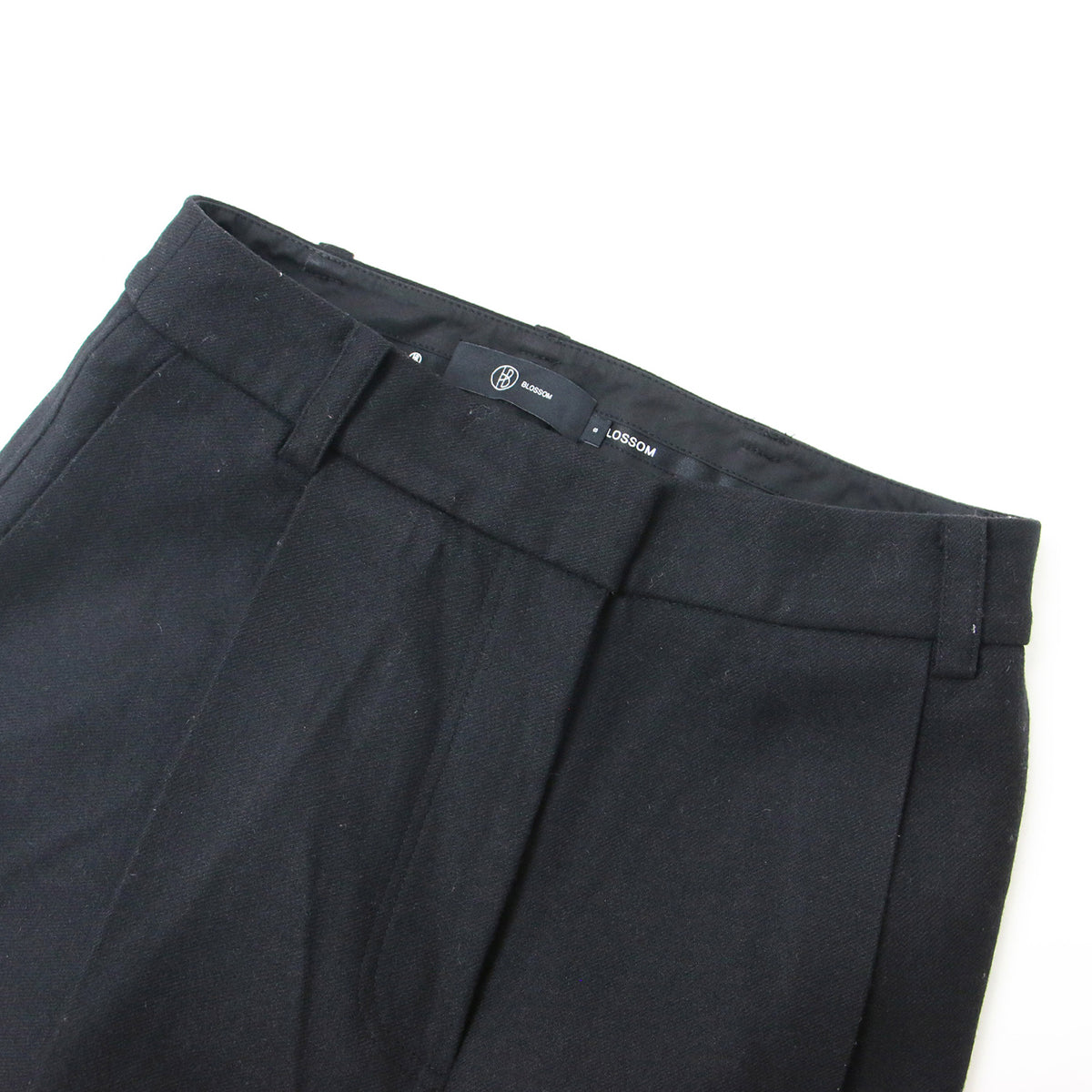 ウール タック ワイド パンツ / ハイウエスト センタープレス 裾ベルト付き