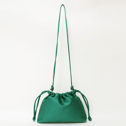 25春夏 サテン ミニ ポーチ / SATIN MINI POUCH ショルダーバッグ 巾着型 肩掛け 斜め掛け チェーン