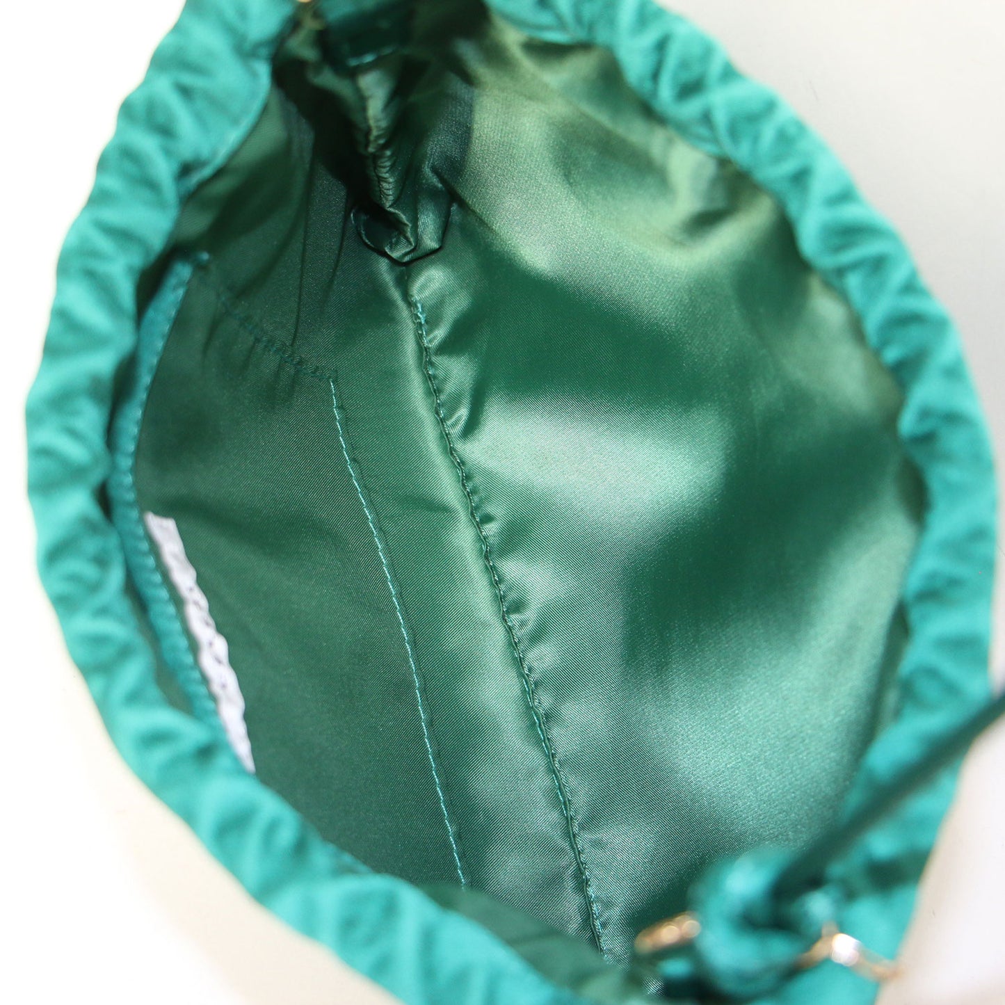 25春夏 サテン ミニ ポーチ / SATIN MINI POUCH ショルダーバッグ 巾着型 肩掛け 斜め掛け チェーン