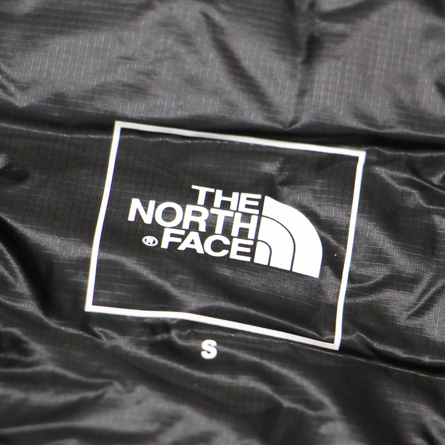 ウーゼルフーディ ダウン ジャケット / Wouzel Hoodie NDW92401 ショート丈 長袖 フード付き ナイロン