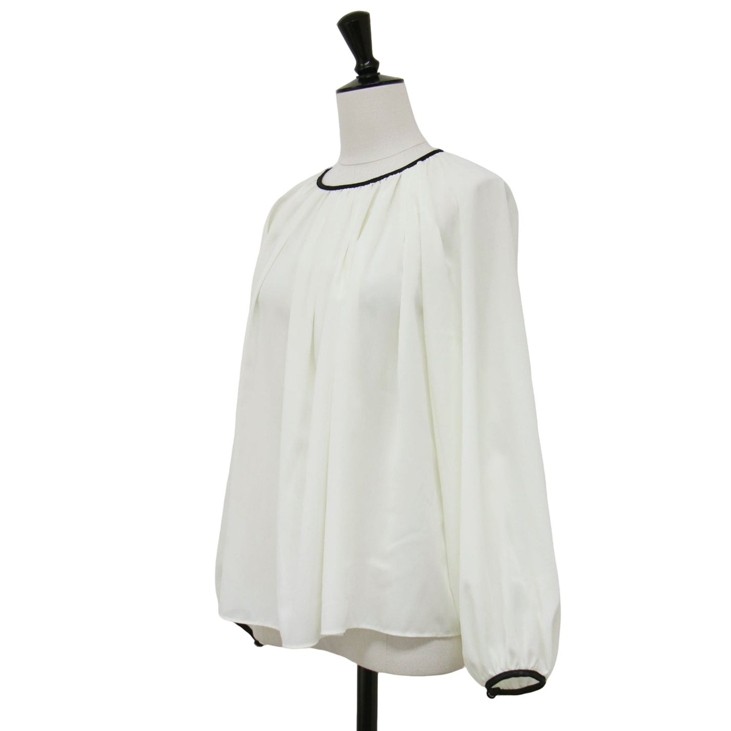 リキッドジョーゼット ギャザーネック ブラウス / 長袖 バイカラー パイピング