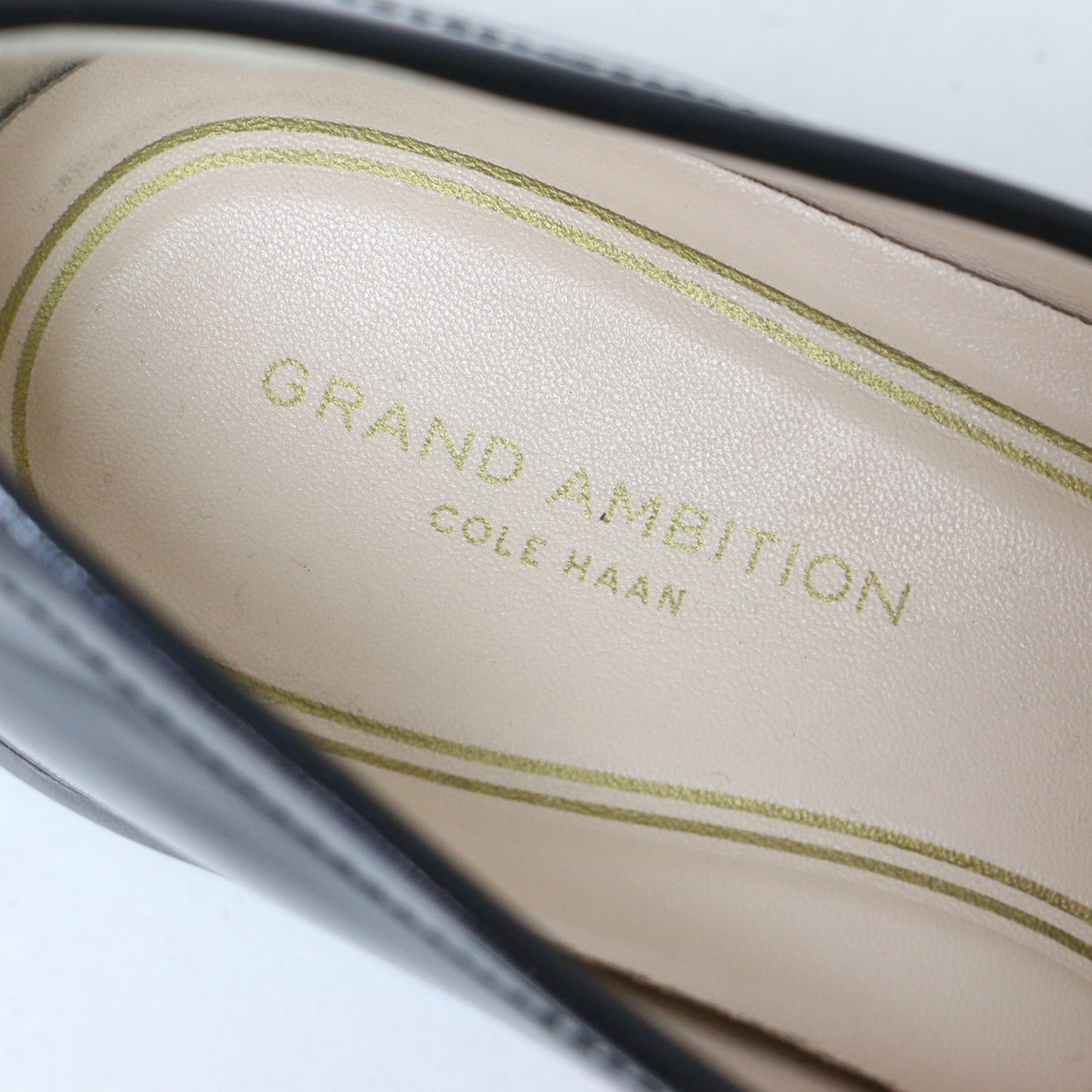 グランド アンビション トロイ ペニー スリップオン スニーカー / コインローファー フラット エナメル レザー