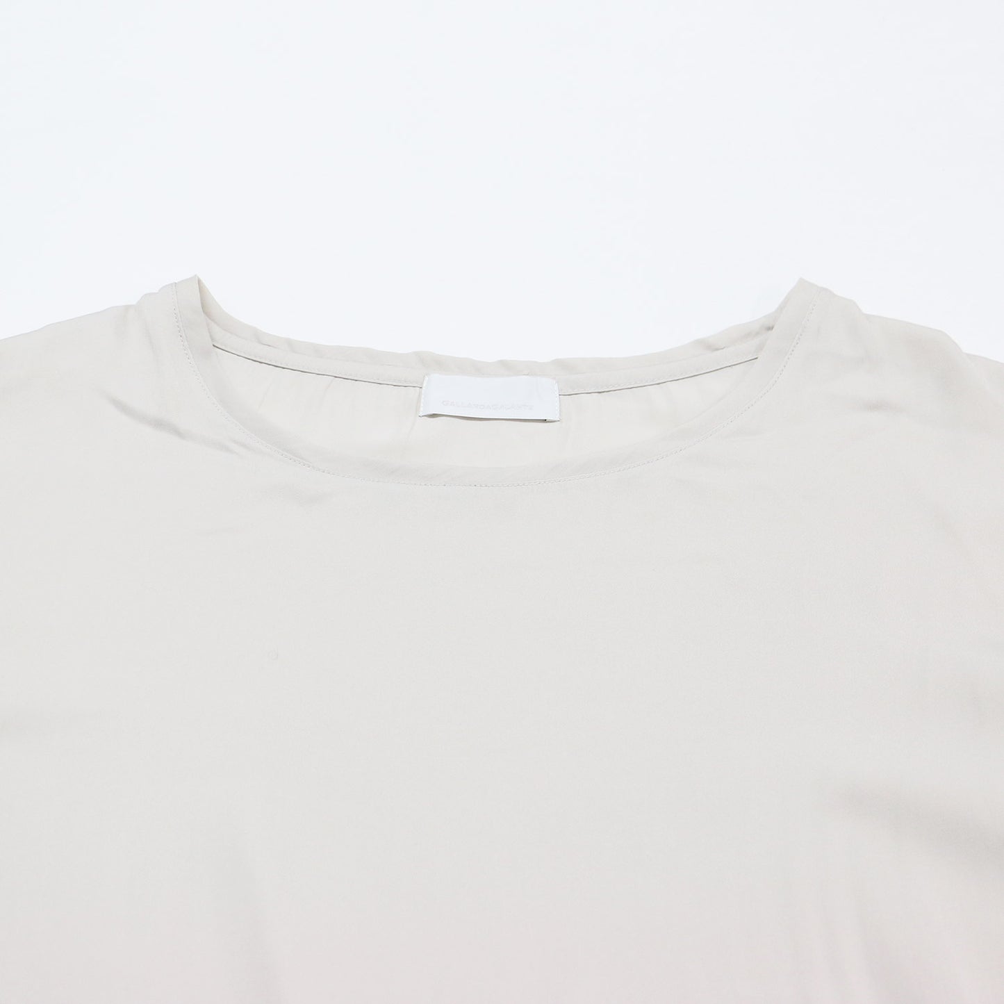 24春夏 サテン Tシャツ型 ブラウス / プルオーバー 半袖 ラウンドネック