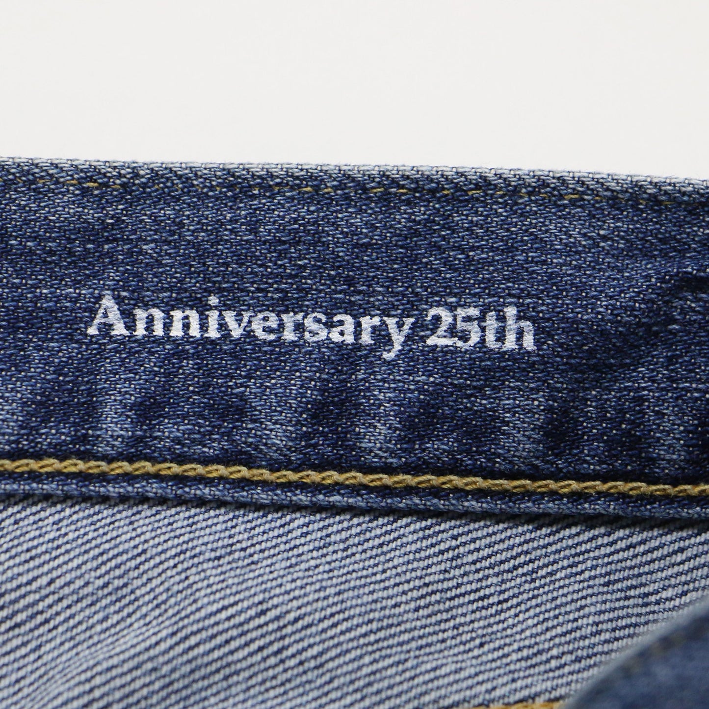 アニバーサリー スリム テーパード デニム パンツ / Anniversary 25th ストレッチ コットン