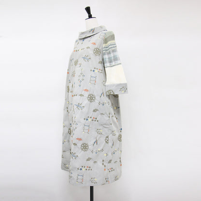 ニットコンビ 刺繍 ロング ワンピース / ボトルネック 7分袖 Aライン コットン ポリエステル 総柄