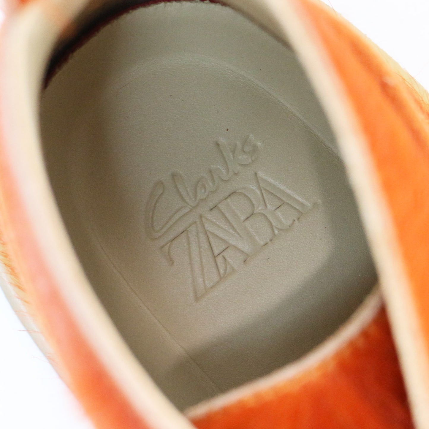 x Clarks レザー アンクル ブーツ / ハラコ ファー 厚底 クレープソール クラークス コラボ