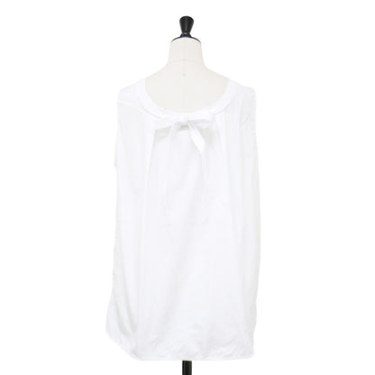 ノースリーブ ブラウス / クルーネック タック スリット