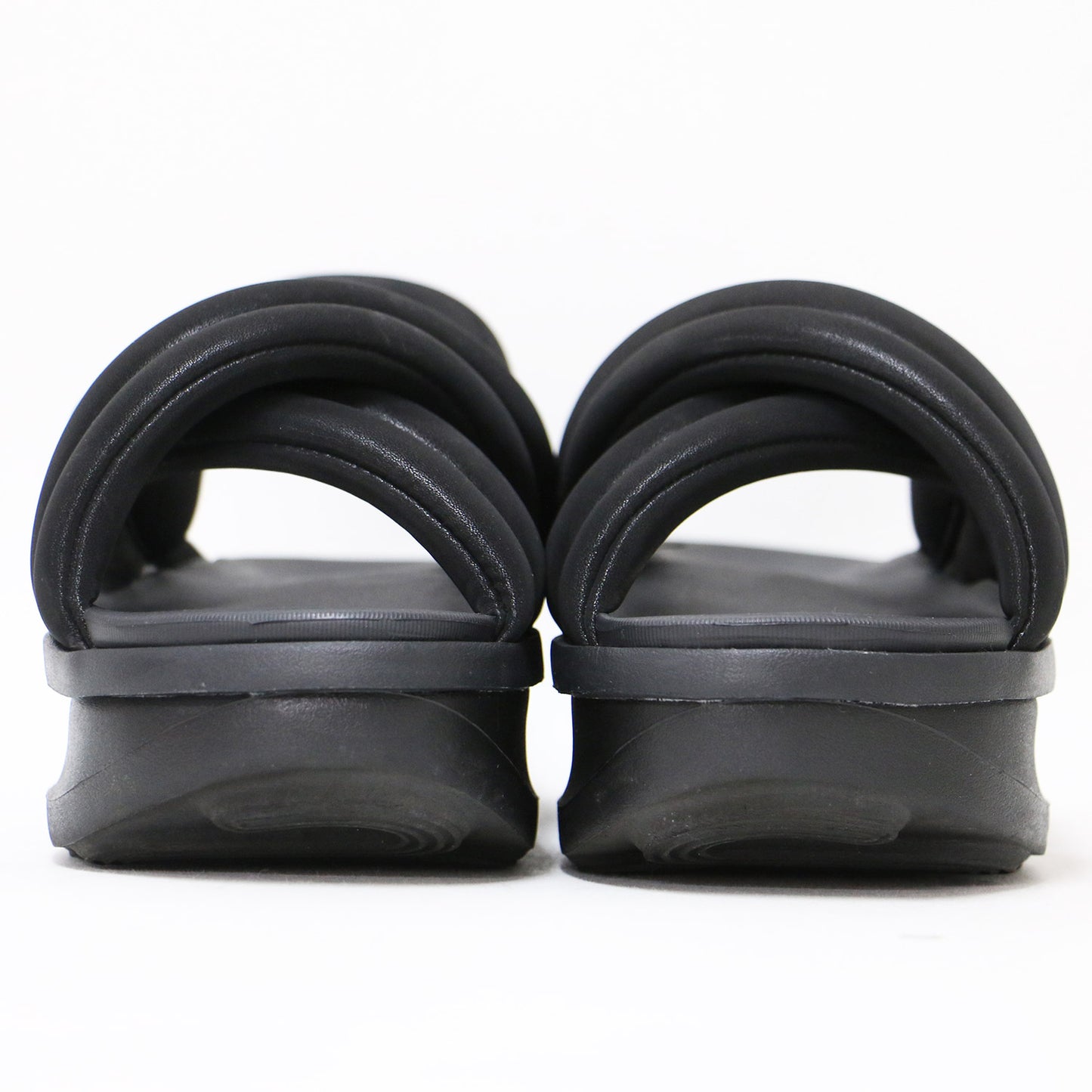 W AIR MAX ISLA SANDAL FJ5929-003 / クロスベルト 厚底 サンダル エア マックス アイラ