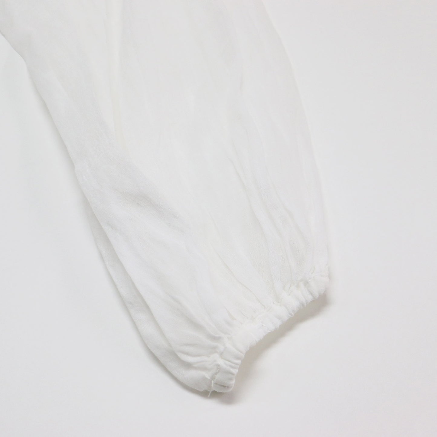 24春夏 ギャザー ブラウス / 長袖 ボリュームスリーブ シアー リネン