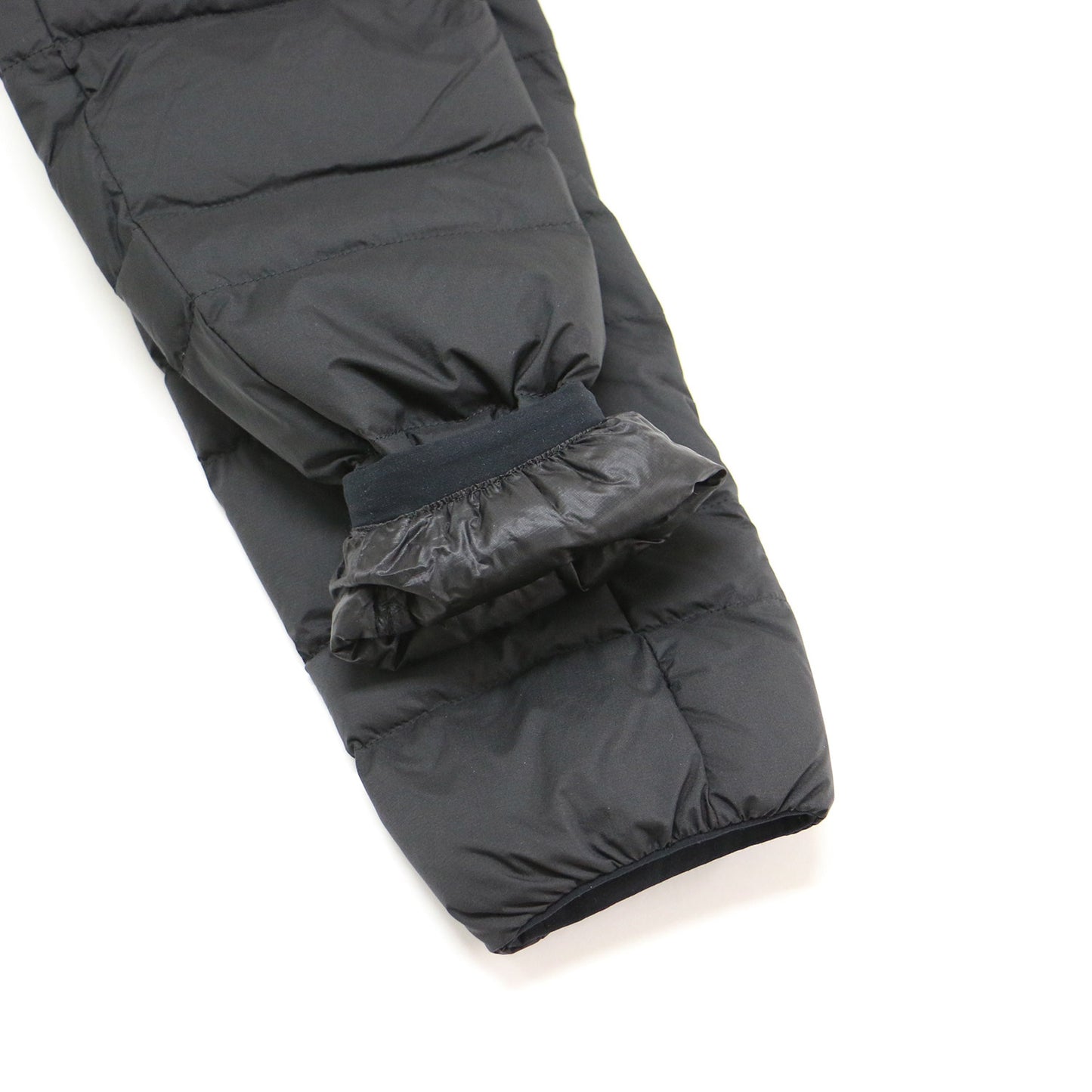 サンダー フーディ ジャケット NYW82311 / THUNDER HOODIE ブルゾン フーディ フード ロゴ ナイロン