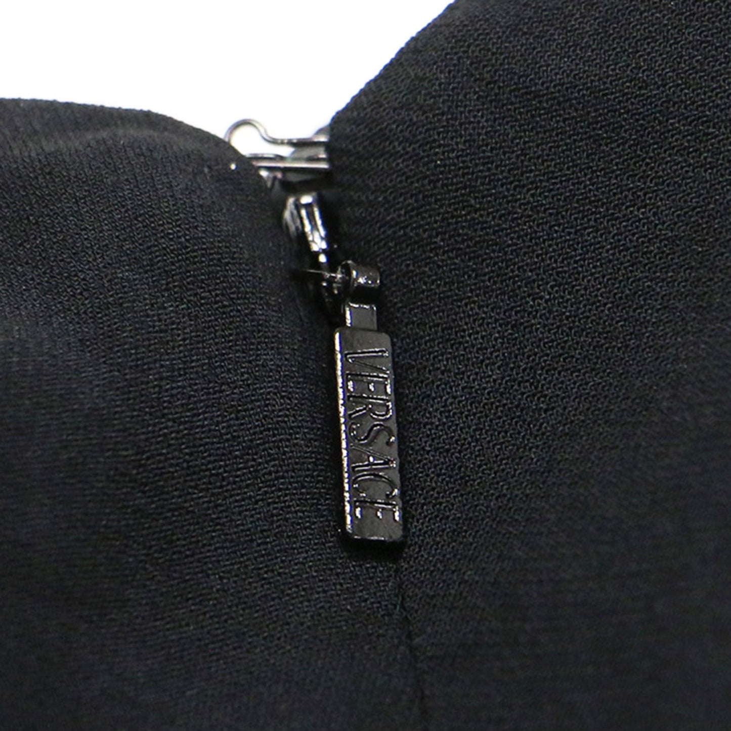 パワーショルダー ミニ ワンピース / ドレス タイト 長袖 スカーフ柄