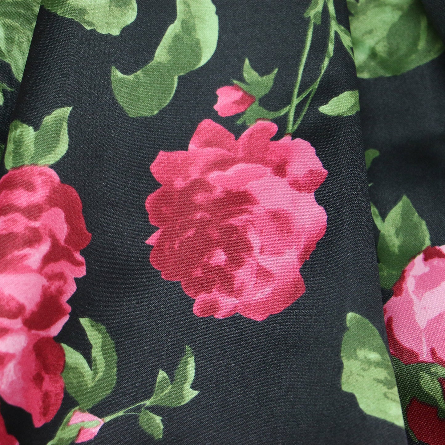 24春夏 フラワープリント フレア スカート / ミディ丈 バラ柄 花柄 タック