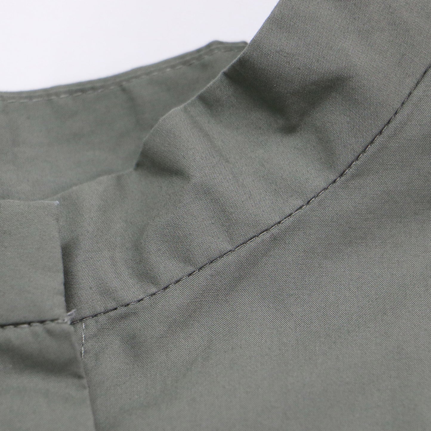 フレンチスリーブ バルーンシルエット ブラウス / シャツ ノースリーブ バンドカラー 比翼 タイプライター コットン