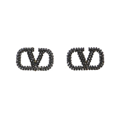 Vロゴ ラインストーン ピアス / 両耳用