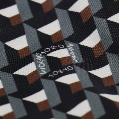 モノグラム柄 ショルダーバッグ / クロスボディ 肩掛け プリント ナイロン