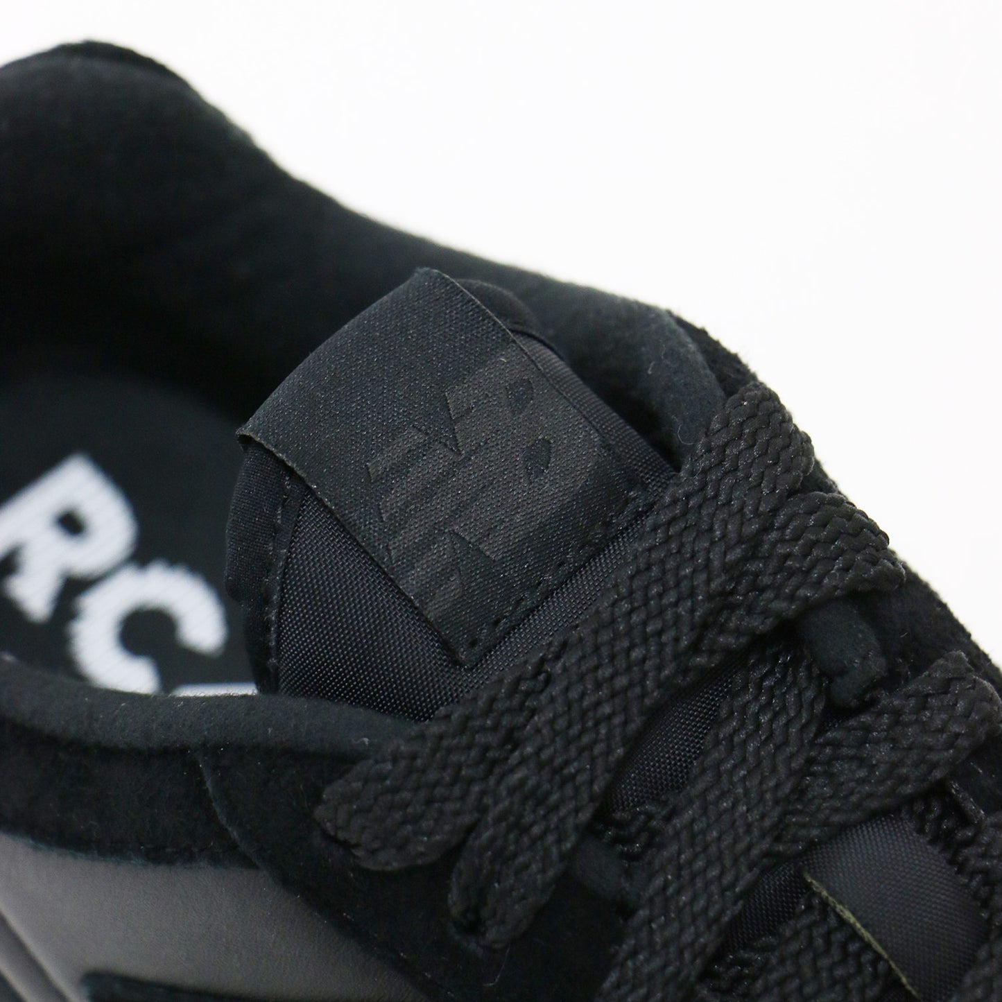 25春夏 RC42 URC42CK / スウェード コンビ ローカット レースアップ スニーカー