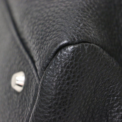 カウレザー 2WAY ボストン バッグ / ショルダーバッグ ハンドバッグ メタルロゴ 肩掛け 斜め掛け