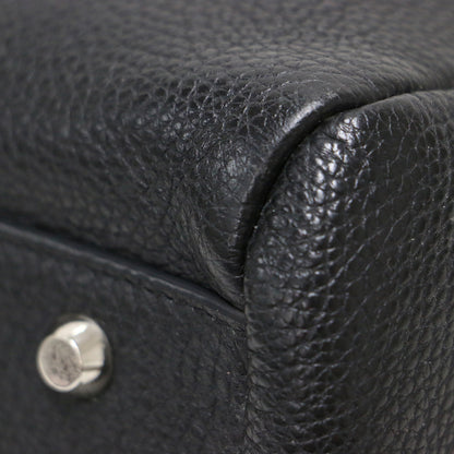 カウレザー 2WAY ボストン バッグ / ショルダーバッグ ハンドバッグ メタルロゴ 肩掛け 斜め掛け