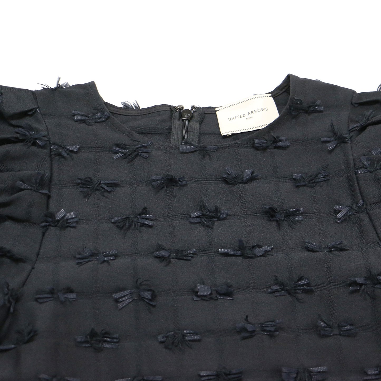 リボン カットジャカード 8SL ブラウス / クルーネック 8分袖 ボリュームスリーブ