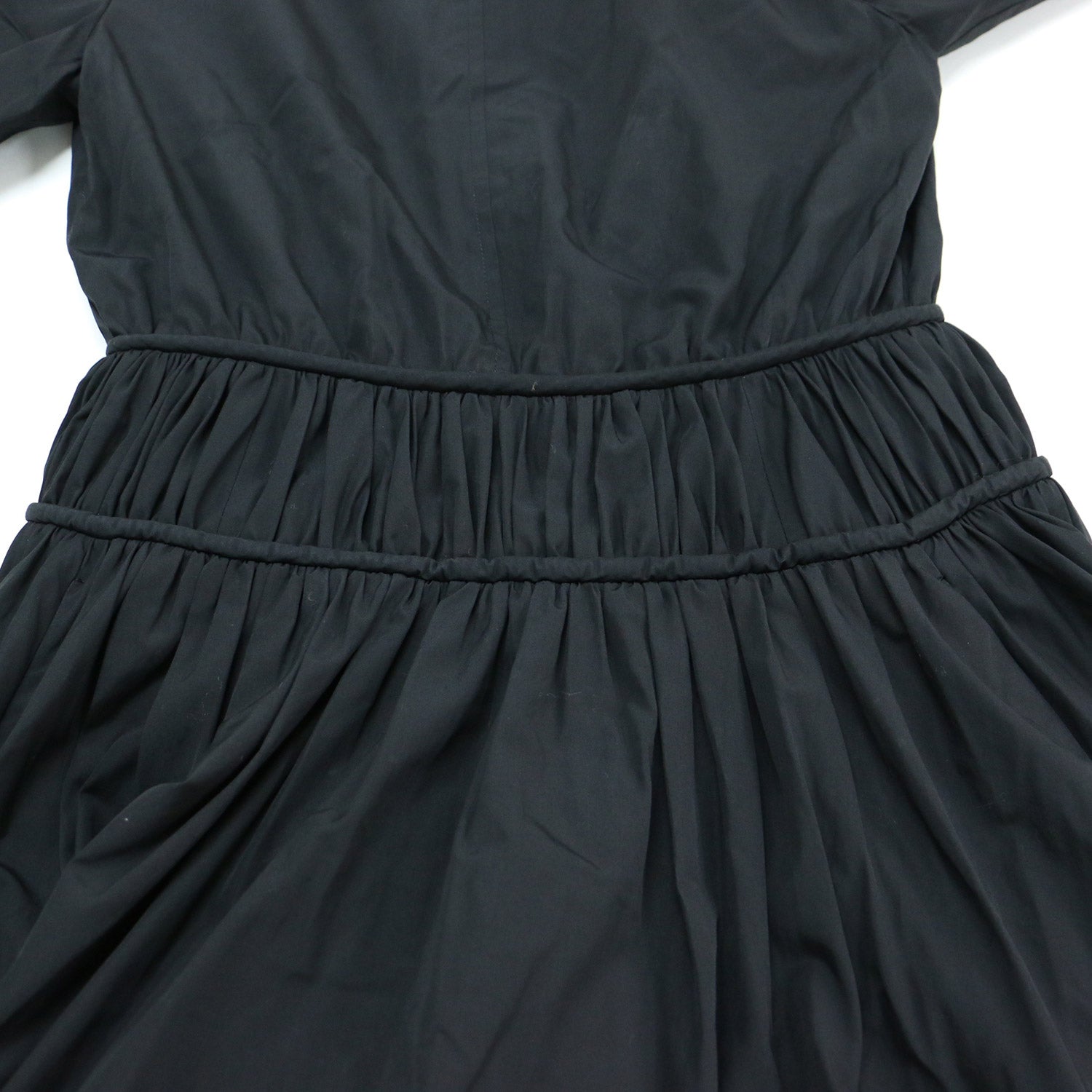 美品✨エブール ebure ギャザー Vネック ワンピース マキシ丈 濃紺 ebure (エブール) ウエストギャザー ロング ワンピース / 半袖